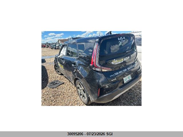 2023 KIA SOUL EX thumbnail 8