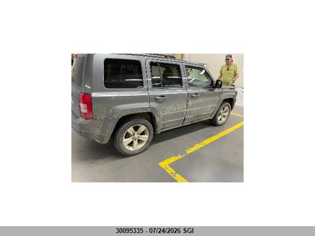 2011 JEEP PATRIOT thumbnail 7