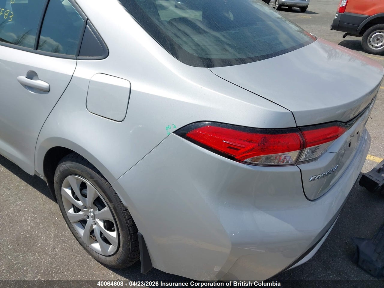 2020 TOYOTA COROLLA LE thumbnail 4