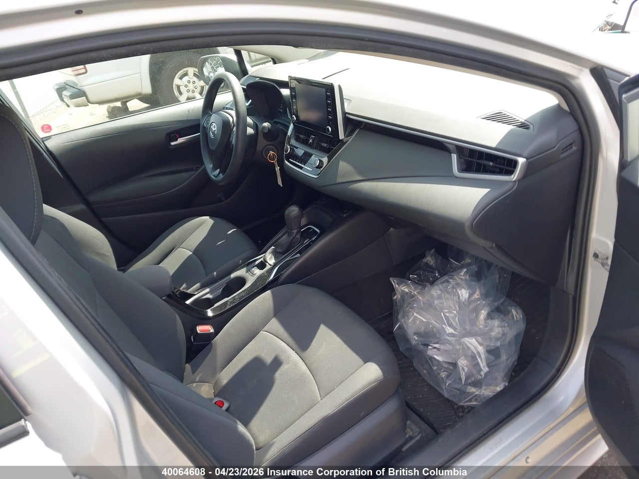 2020 TOYOTA COROLLA LE thumbnail 6