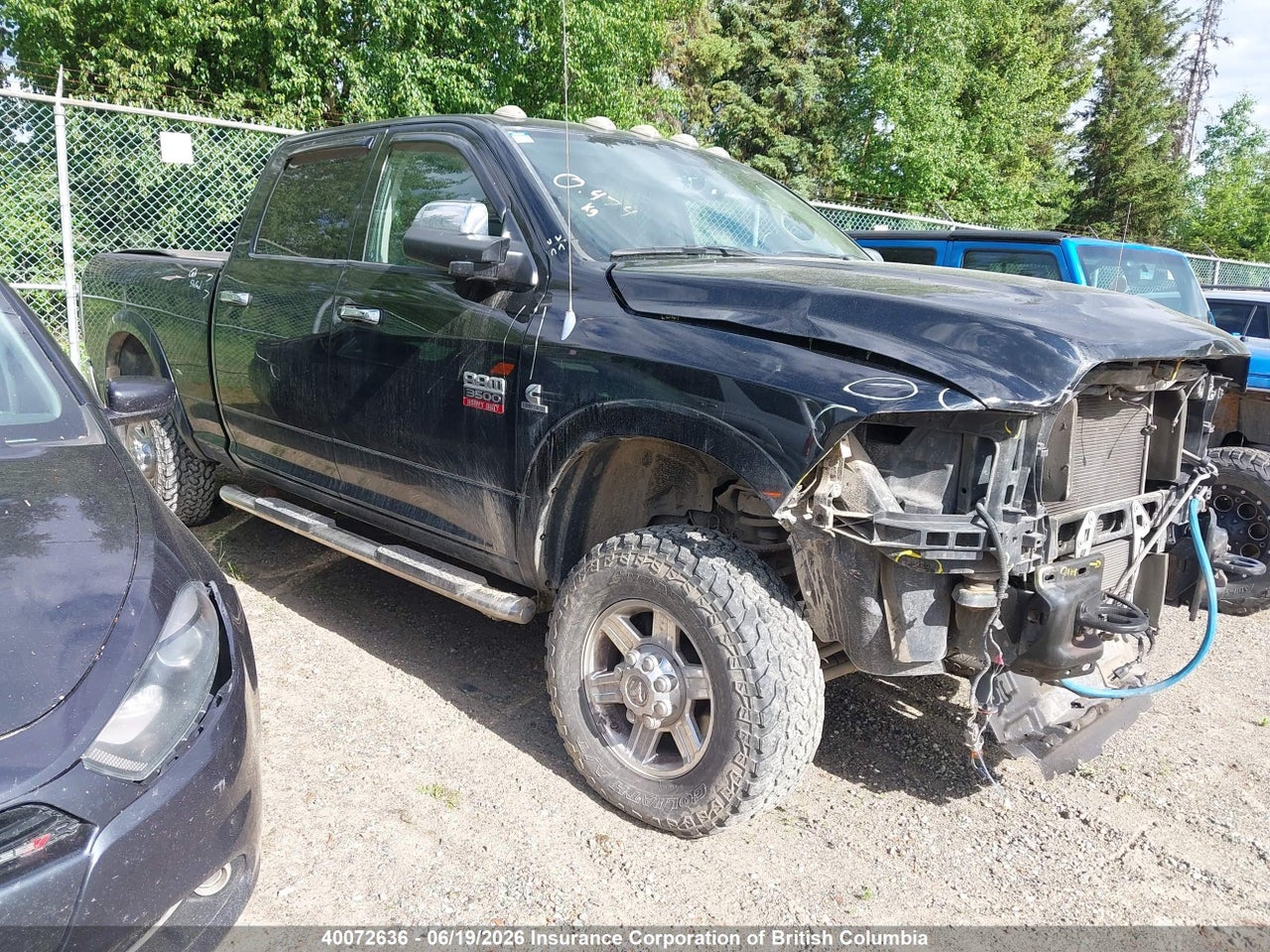 2012 RAM 3500 LARAMIE thumbnail 2