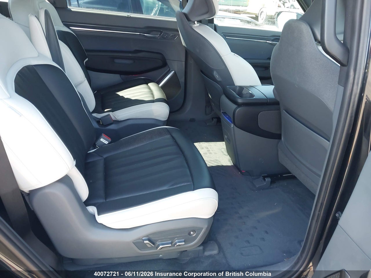2025 KIA EV9 thumbnail 9