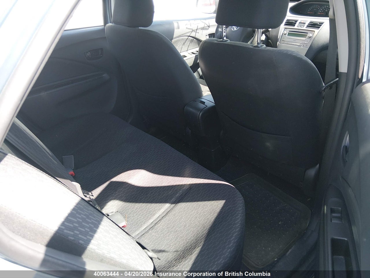 2010 TOYOTA YARIS thumbnail 9