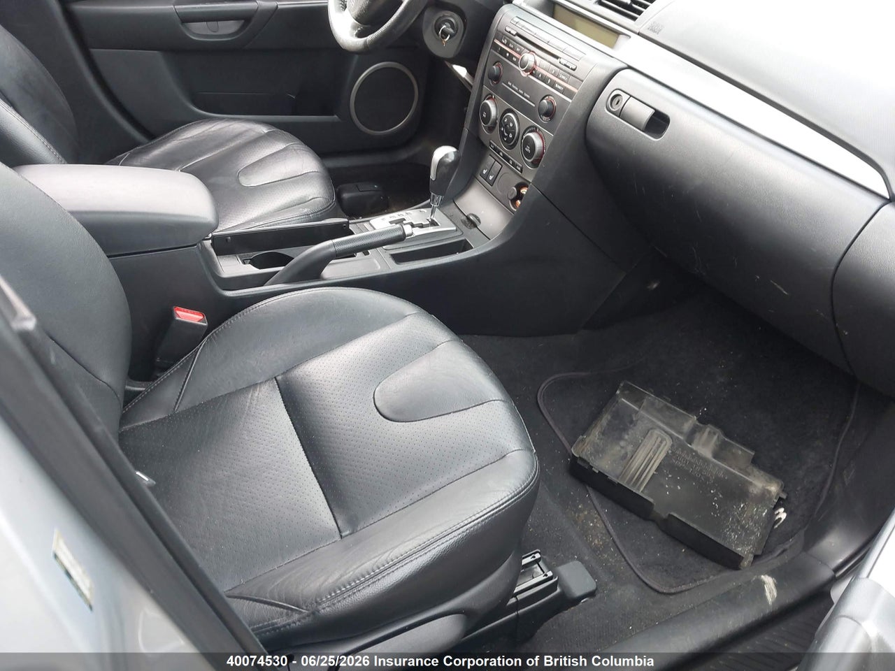 JM1BK343281816125 · 2008 MAZDA 3 HATCHBACK · 5/12