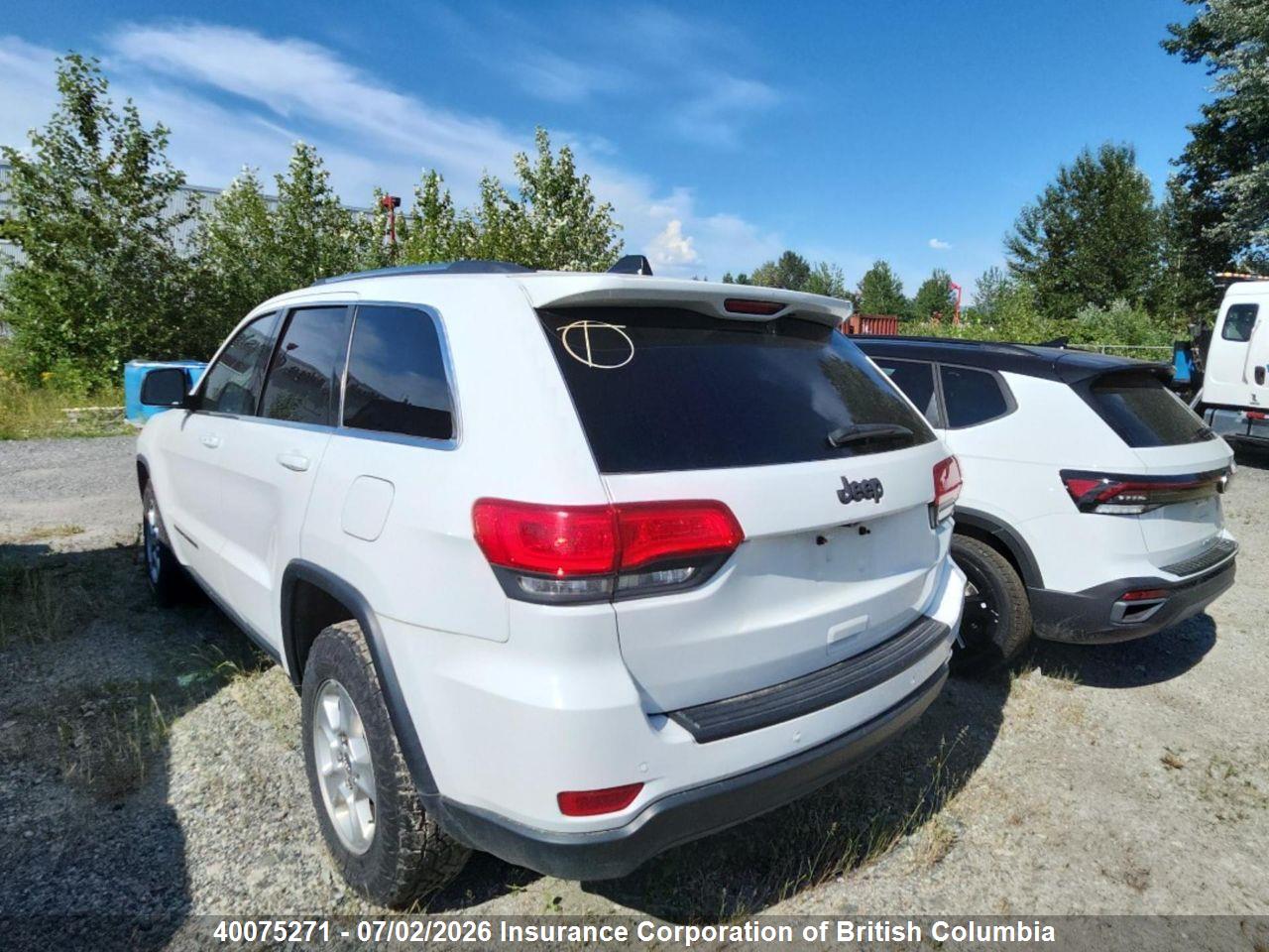 2017 JEEP GRAND CHEROKEE LAREDO thumbnail 4