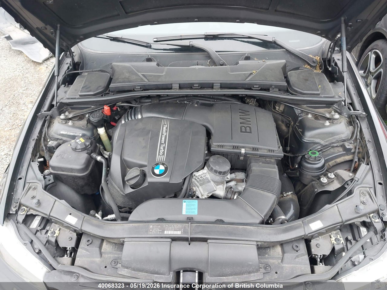 2011 BMW 335 XI thumbnail 11