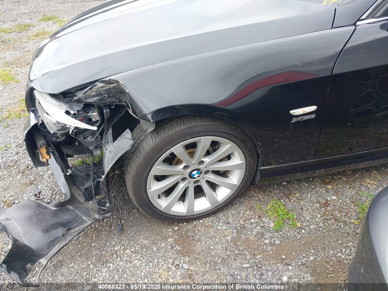 2011 BMW 335 XI thumbnail 3
