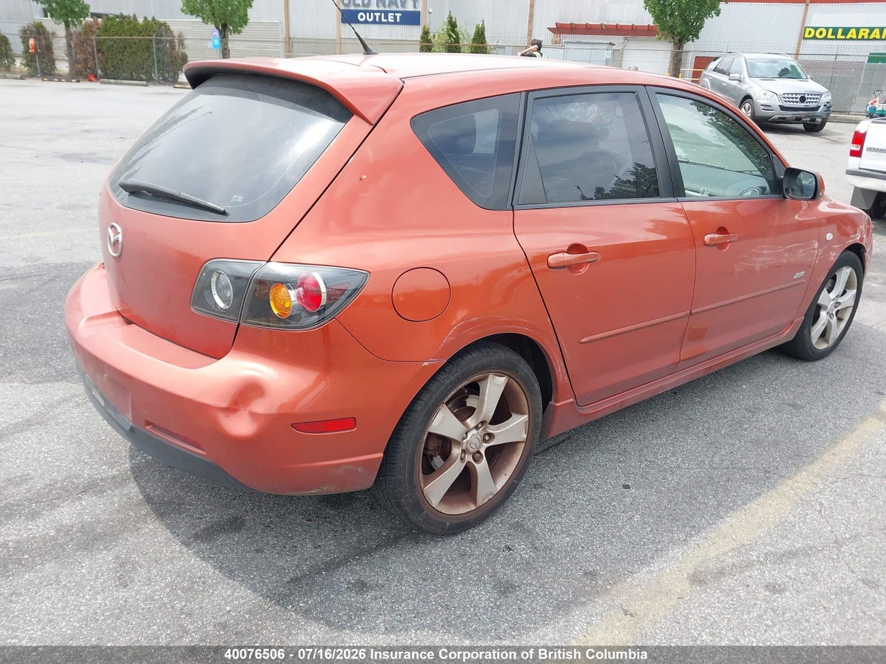 2004 MAZDA 3 HATCHBACK thumbnail 5