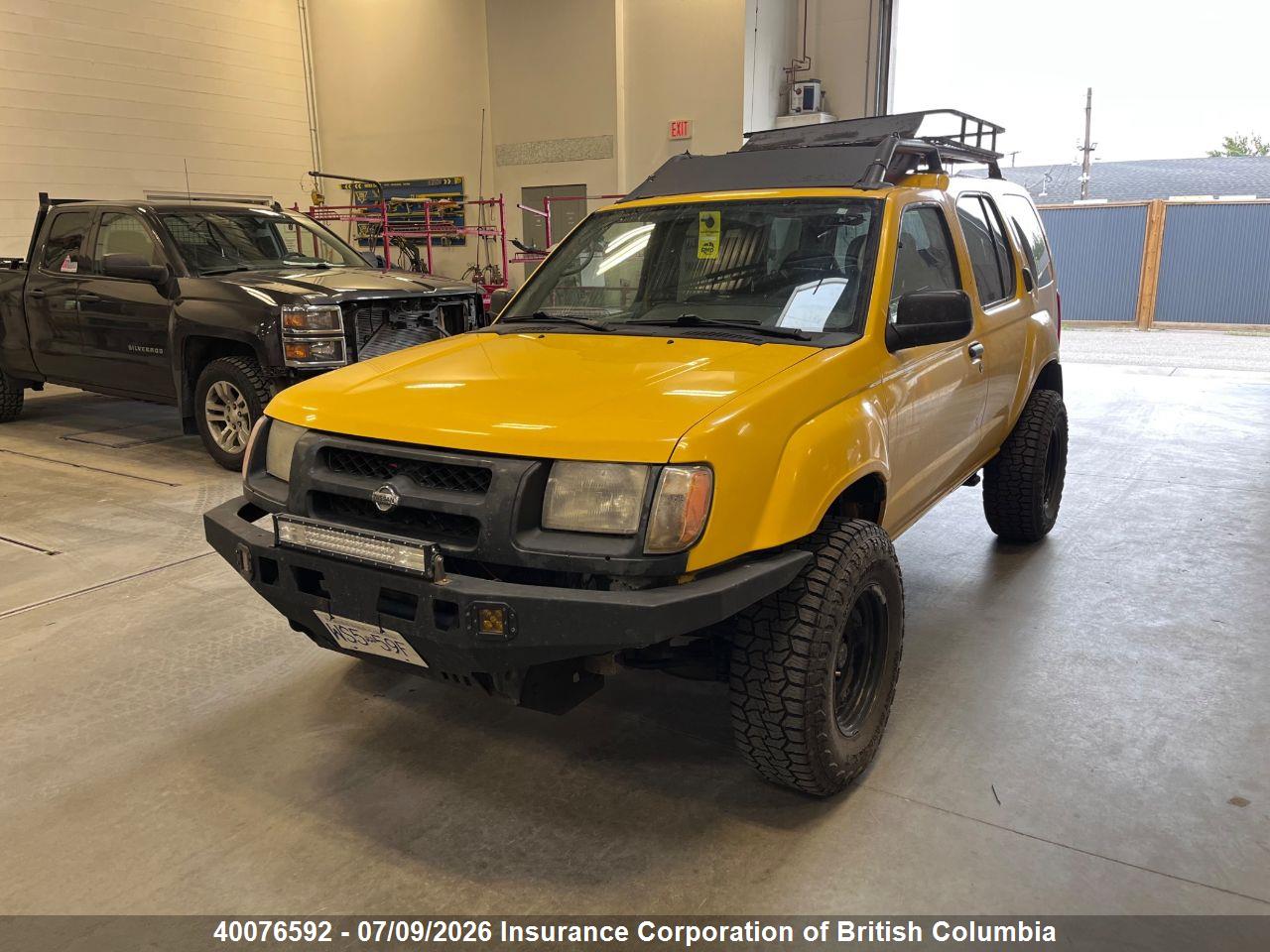 2001 NISSAN XTERRA SE thumbnail 3