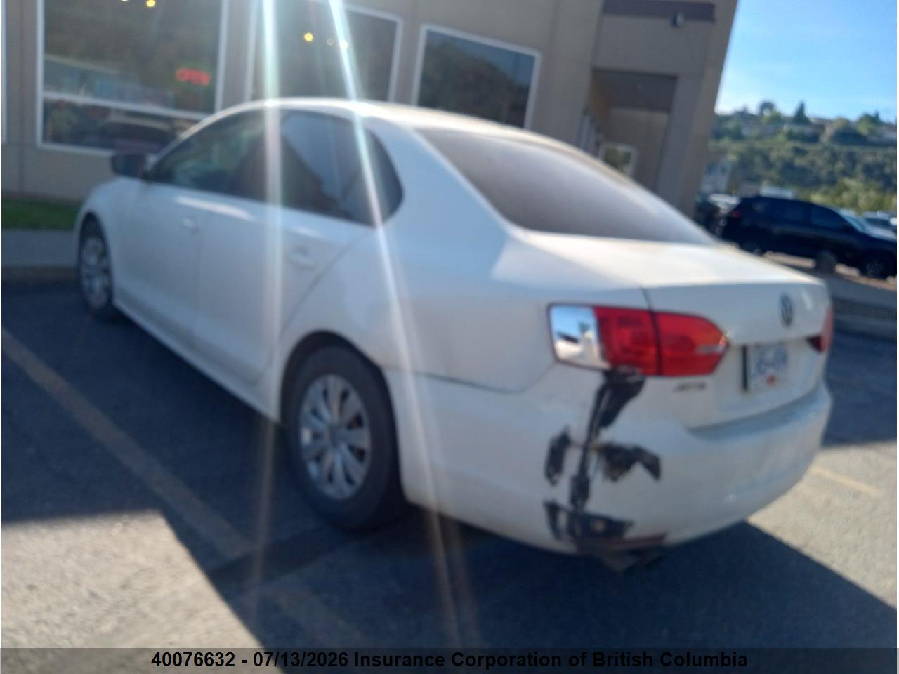 2013 VOLKSWAGEN JETTA thumbnail 4