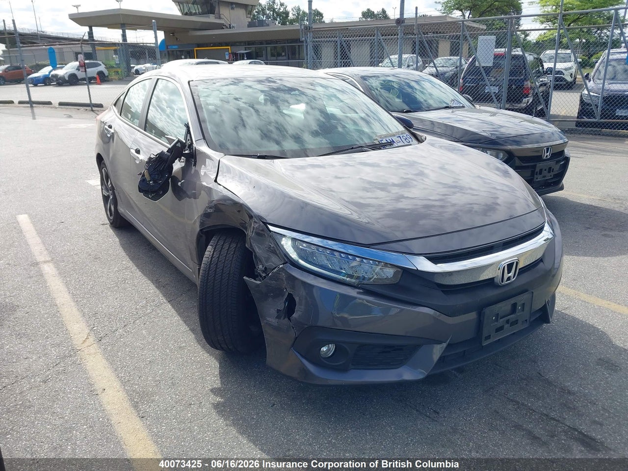 2017 HONDA Civic touring thumbnail 2