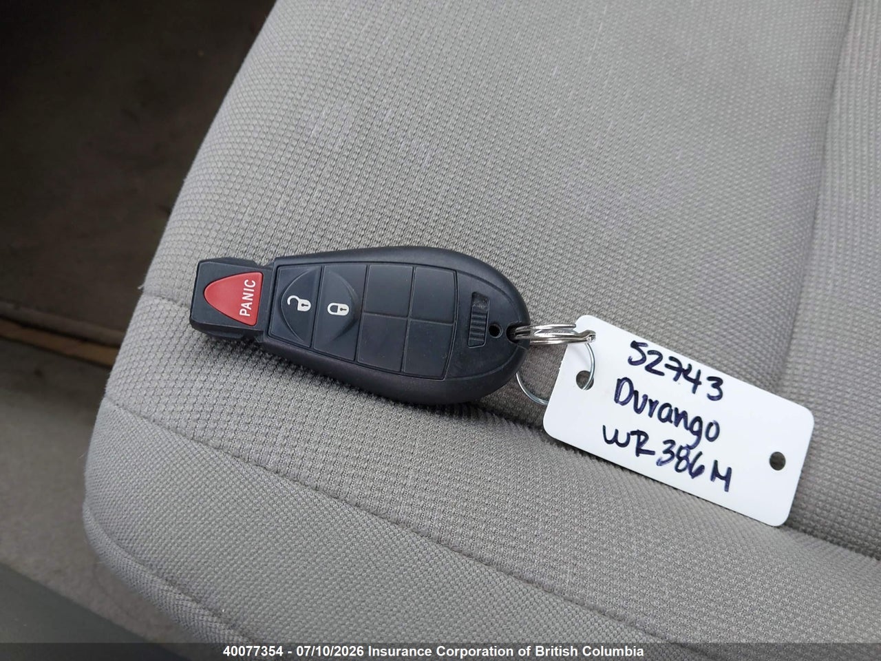 2011 DODGE DURANGO SXT thumbnail 12