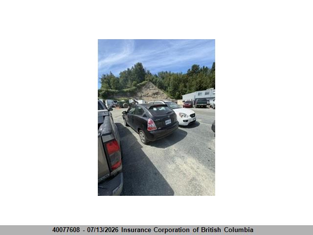 2009 HYUNDAI ACCENT SE thumbnail 4