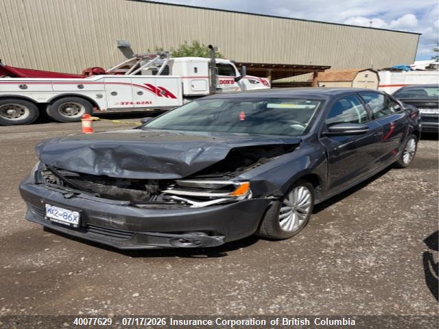 2011 VOLKSWAGEN JETTA thumbnail 3