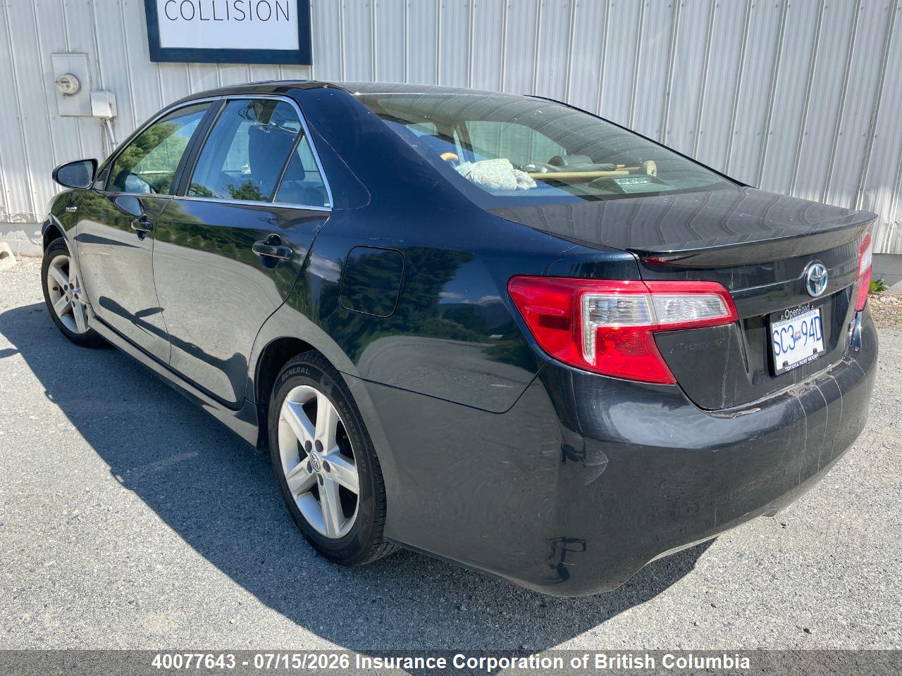 2014 TOYOTA CAMRY thumbnail 4
