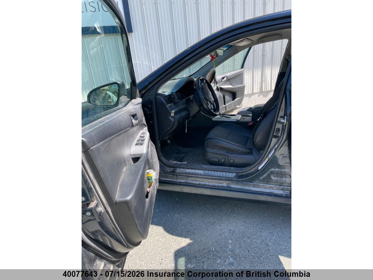2014 TOYOTA CAMRY thumbnail 9