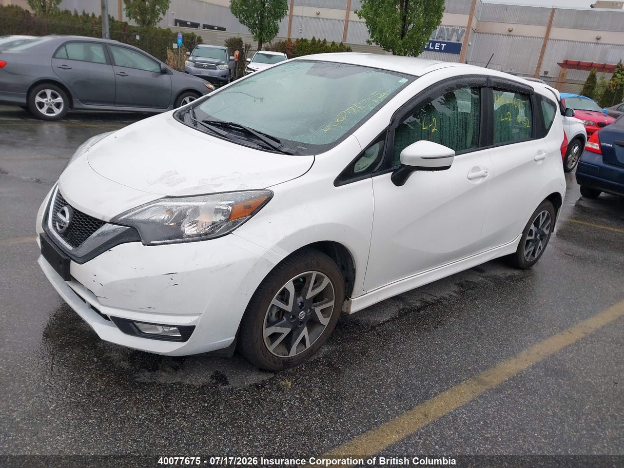 2017 NISSAN VERSA thumbnail 3