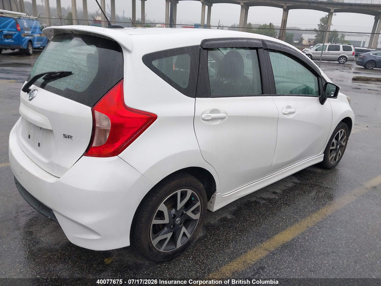 2017 NISSAN VERSA thumbnail 5