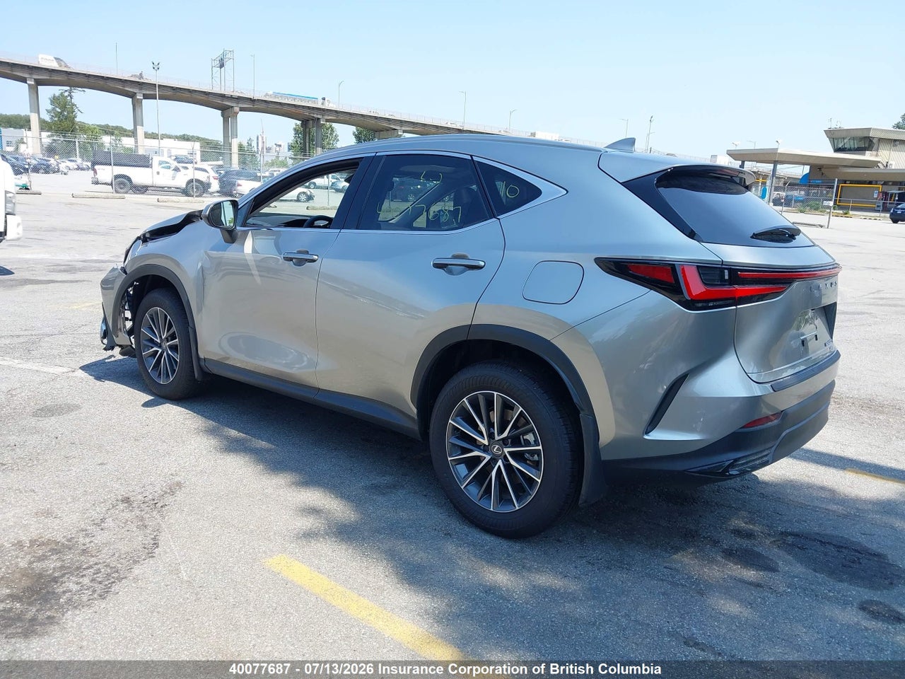 2026 LEXUS NX 450H LUXURY/450H F SPORT/450H PREMIUM thumbnail 4