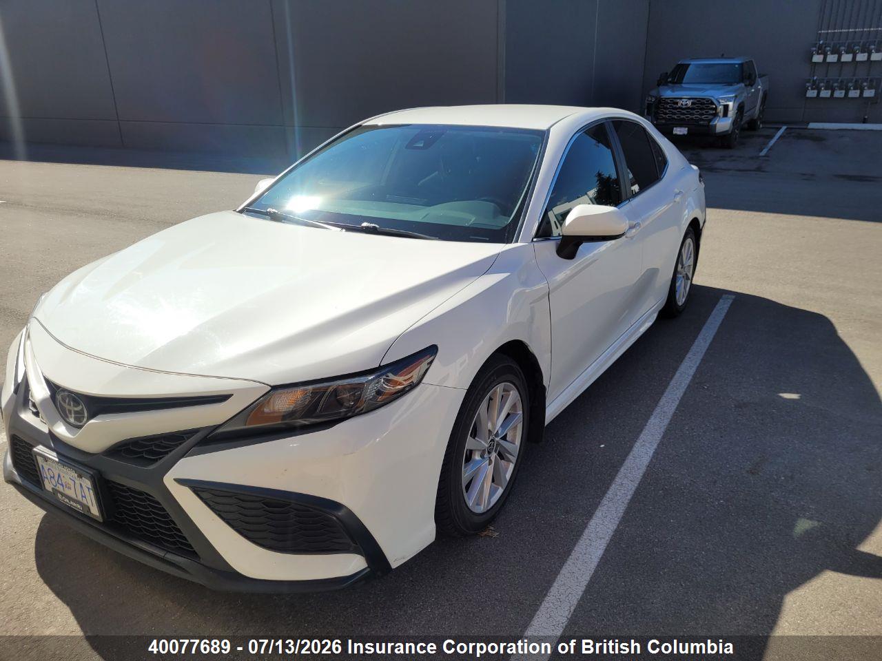 2022 TOYOTA CAMRY thumbnail 3