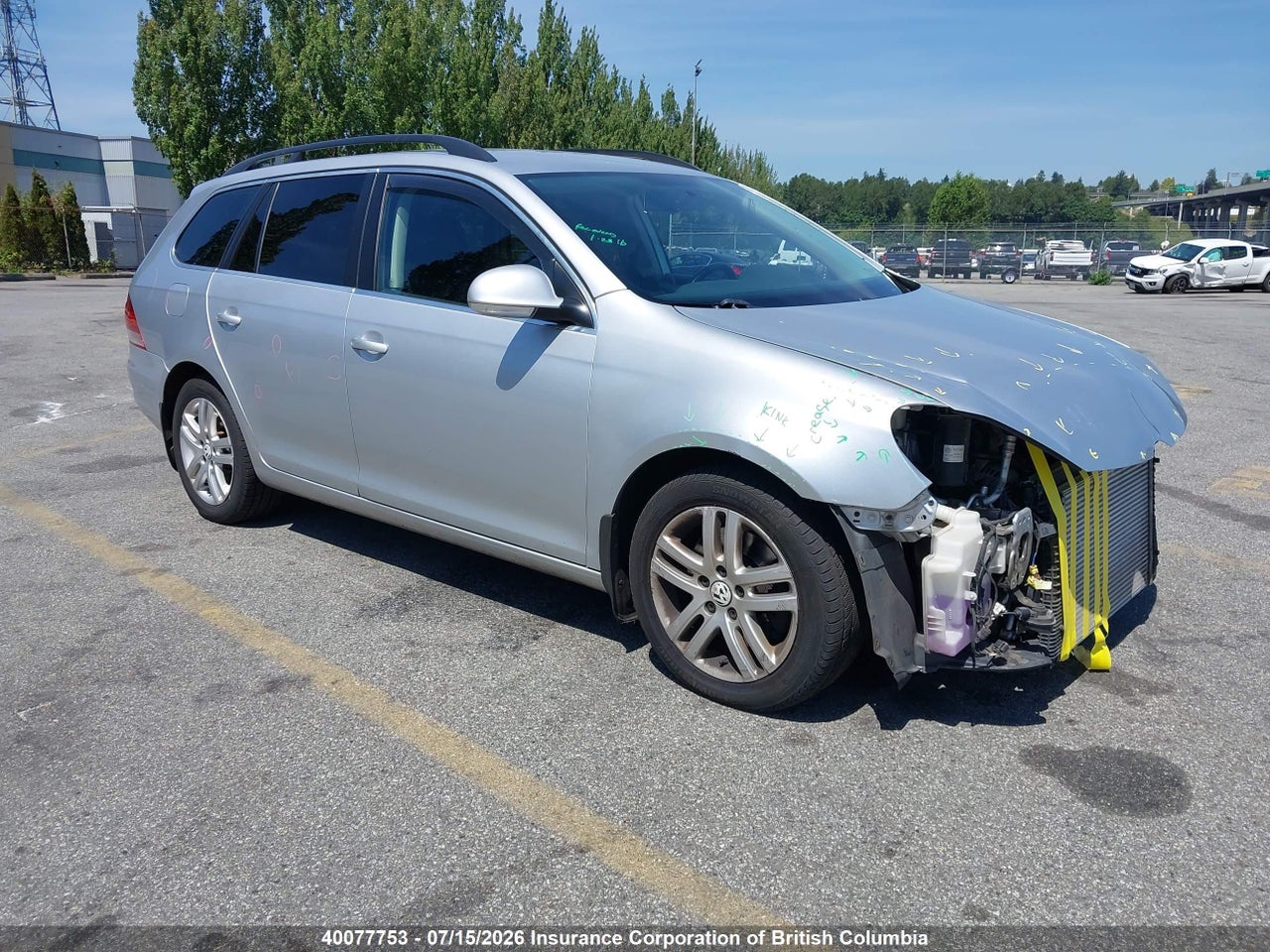2011 VOLKSWAGEN GOLF thumbnail 2