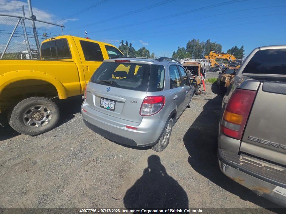 2011 SUZUKI SX4 thumbnail 5
