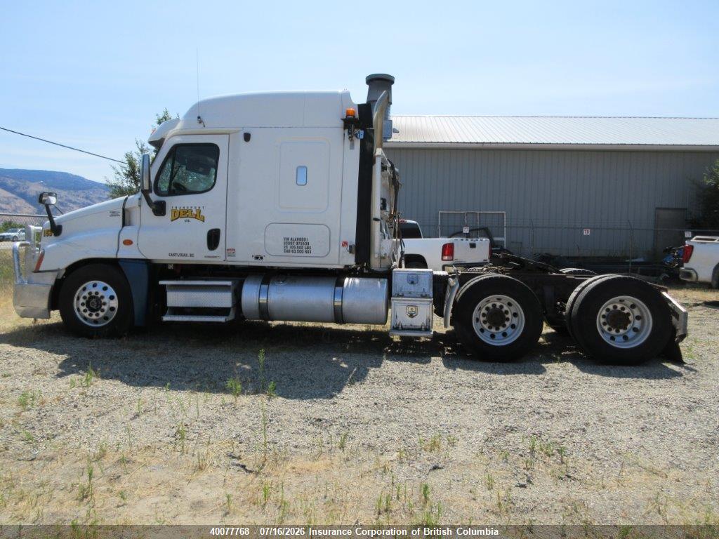 2010 FREIGHTLINER CASCADIA 125 thumbnail 4