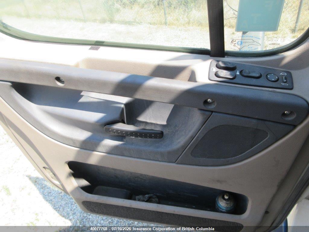 2010 FREIGHTLINER CASCADIA 125 thumbnail 8