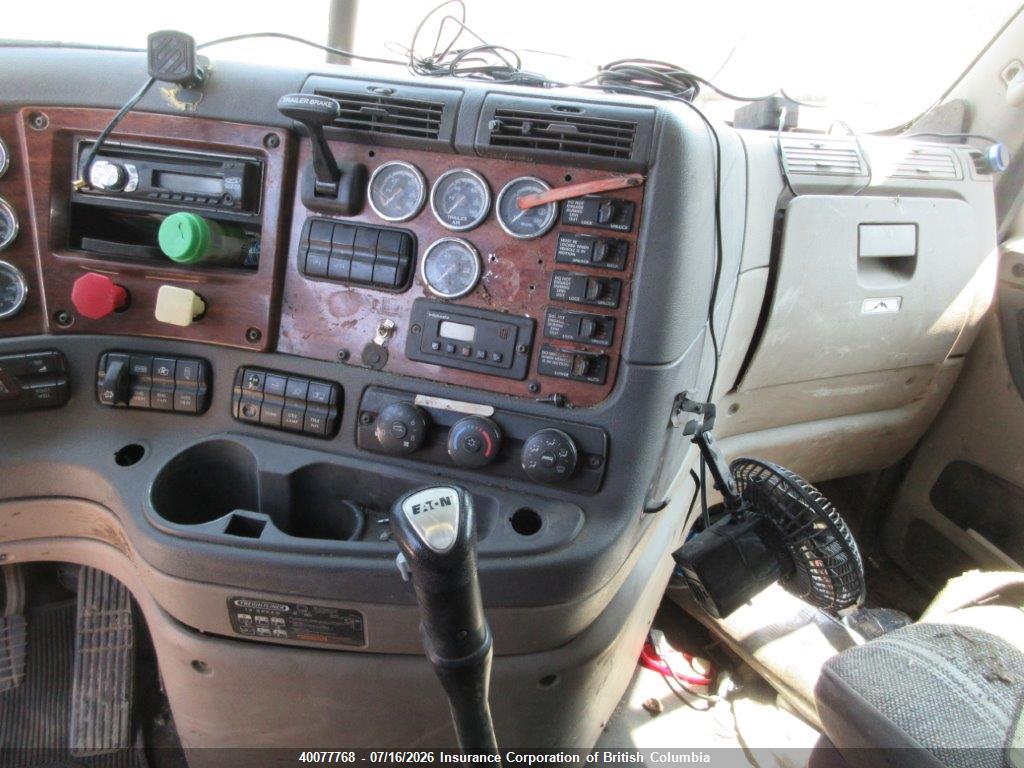 2010 FREIGHTLINER CASCADIA 125 thumbnail 10