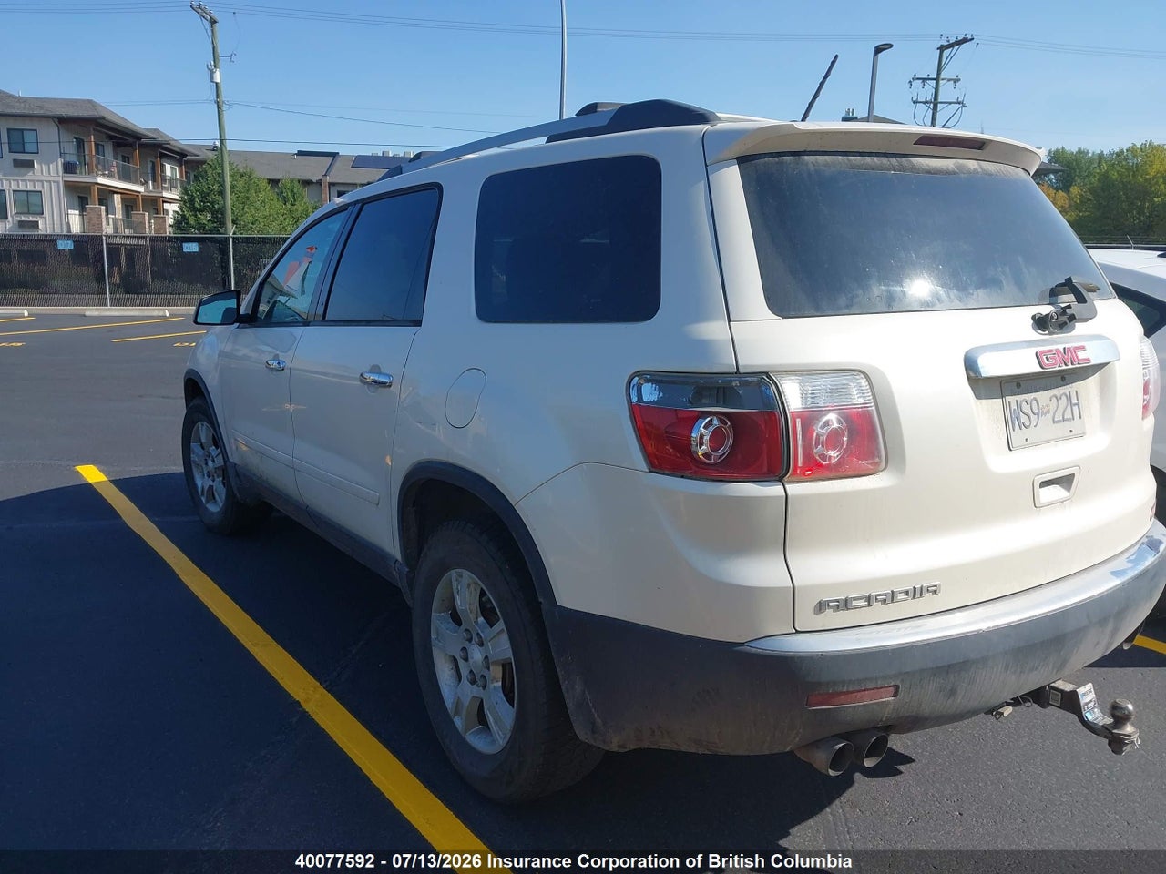 2012 GMC ACADIA SLE thumbnail 4