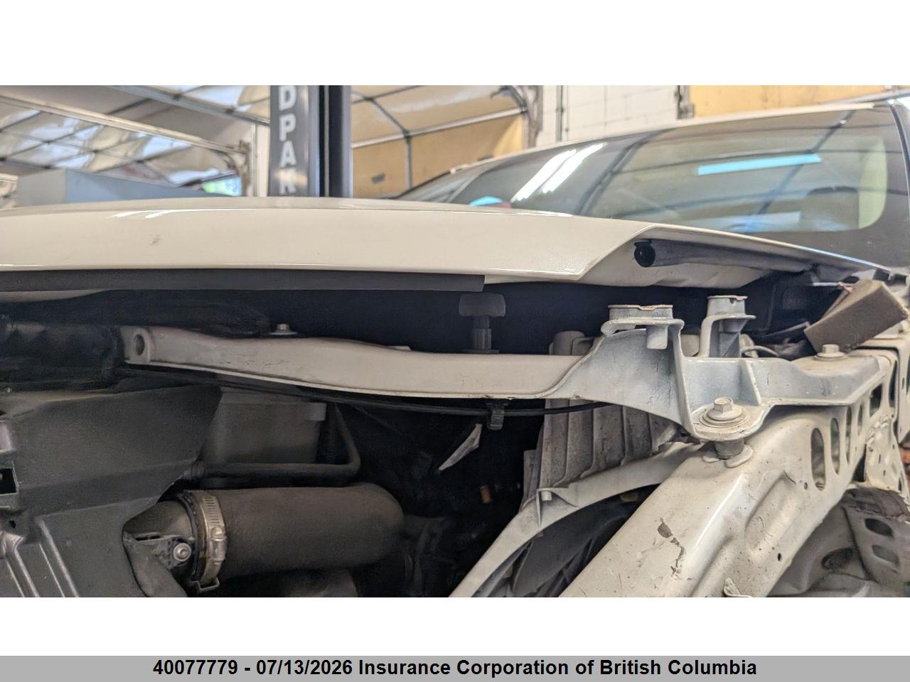 2020 FORD EXPLORER XLT thumbnail 12