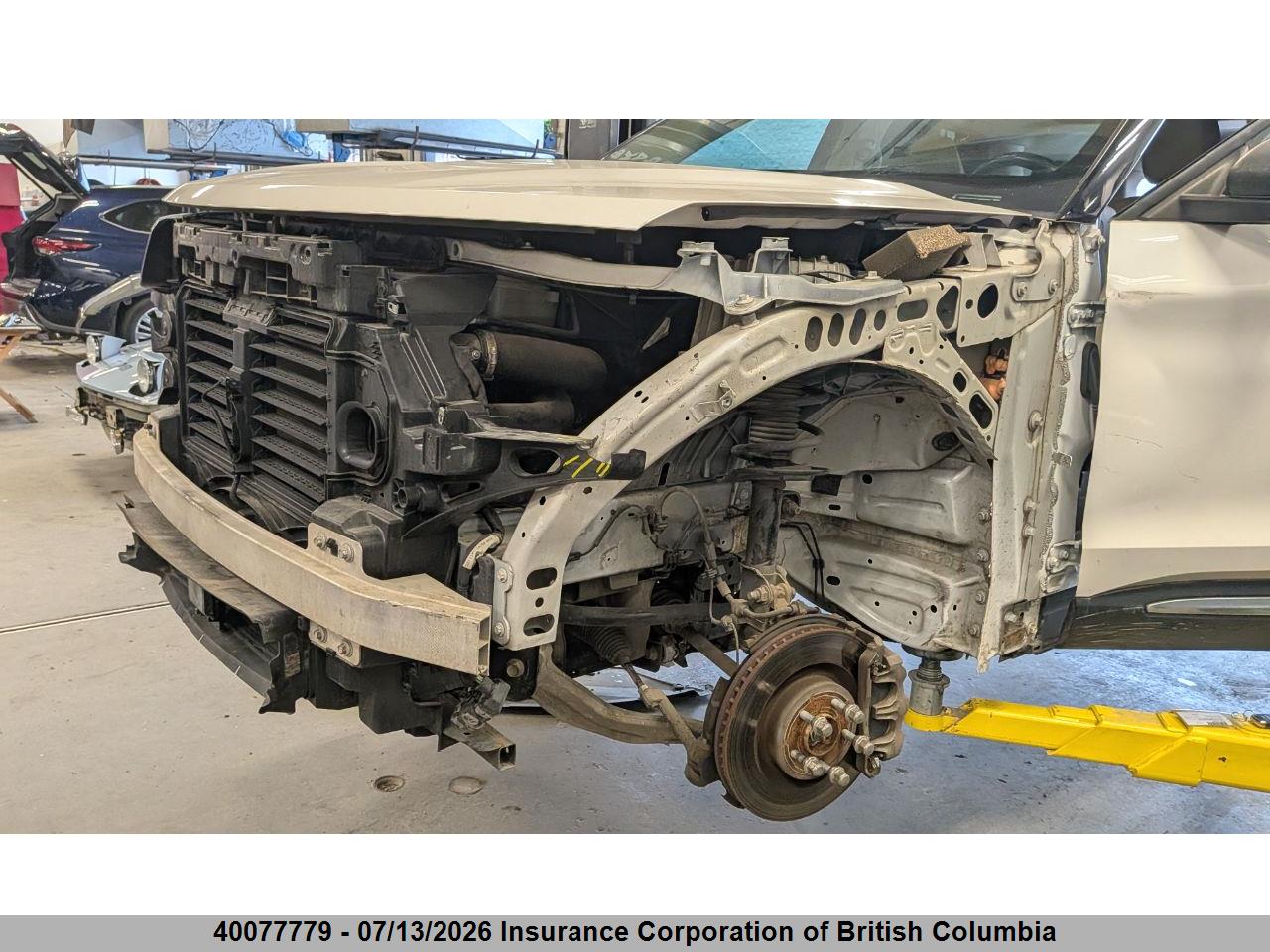 2020 FORD EXPLORER XLT thumbnail 10