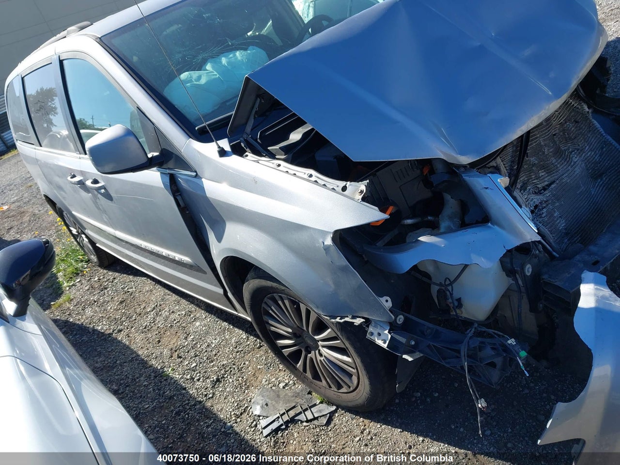 2014 CHRYSLER TOWN & COUNTRY TOURING L thumbnail 2