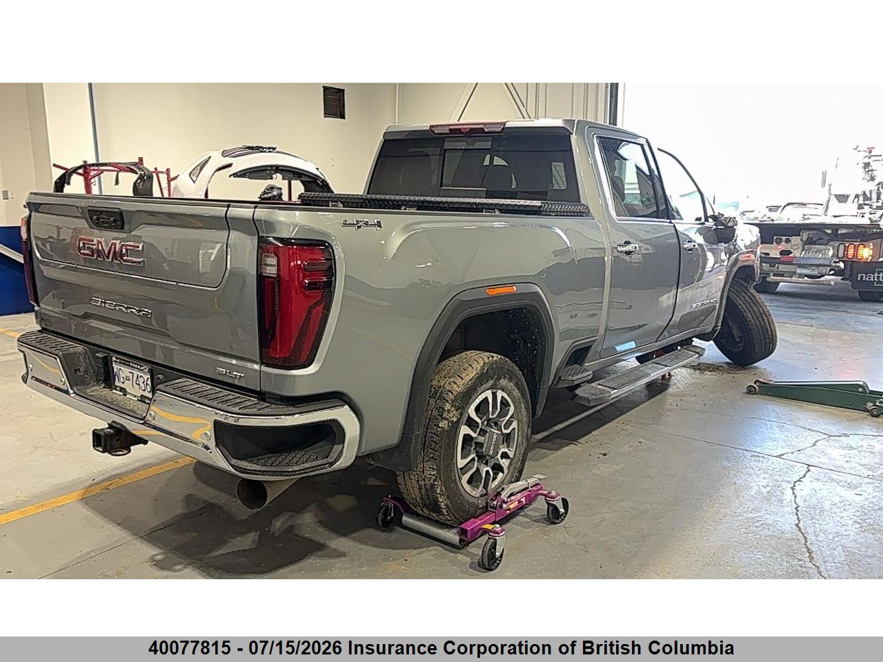 2024 GMC SIERRA K2500 SLT thumbnail 5