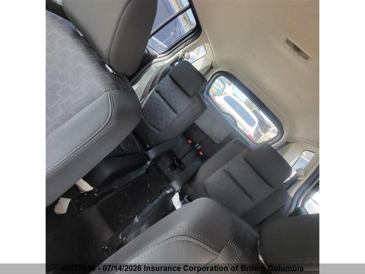 2010 MAZDA 5 thumbnail 11