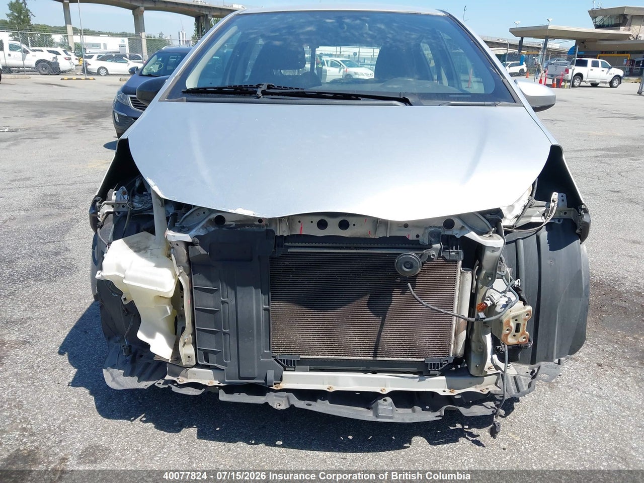 2015 TOYOTA YARIS thumbnail 7