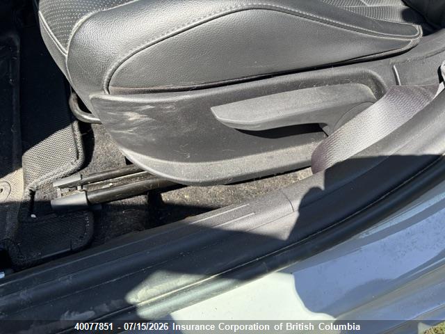 2025 HYUNDAI ELANTRA LIMITED thumbnail 11