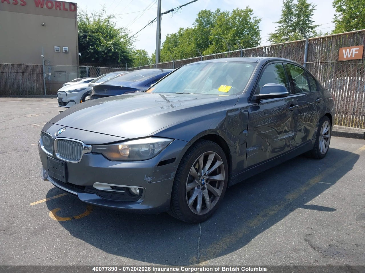 2013 BMW 320I thumbnail 3