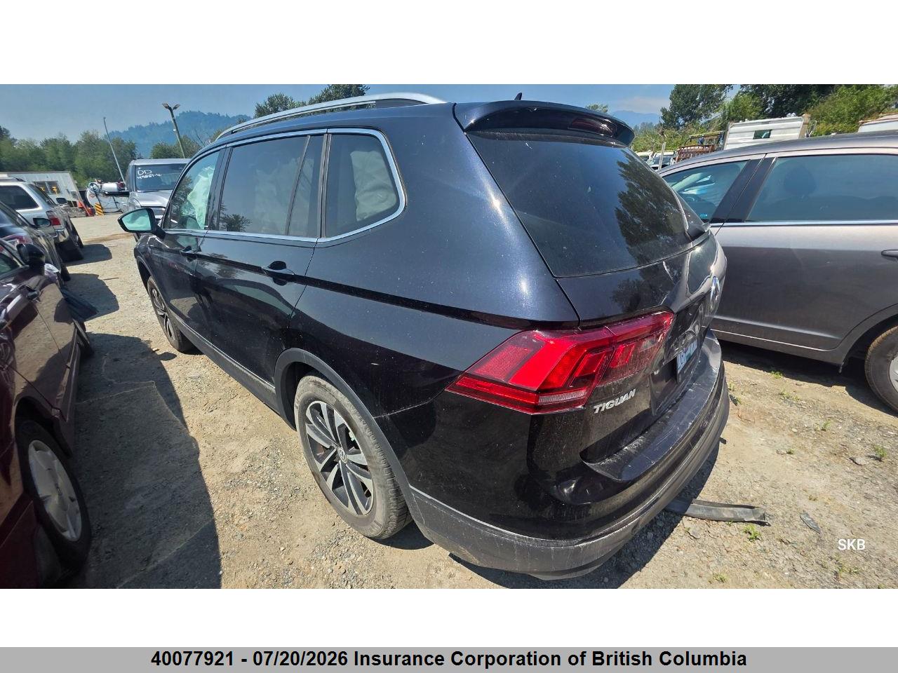 2020 VOLKSWAGEN TIGUAN SE/SEL thumbnail 6