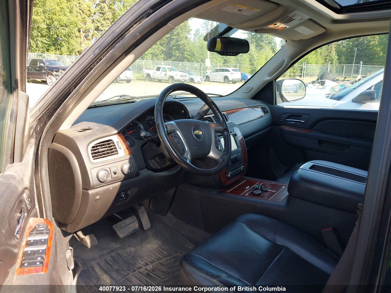 2013 CHEVROLET TAHOE thumbnail 8