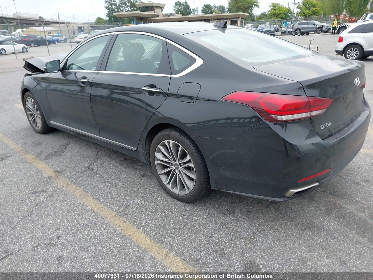 2015 HYUNDAI GENESIS 3.8L thumbnail 4