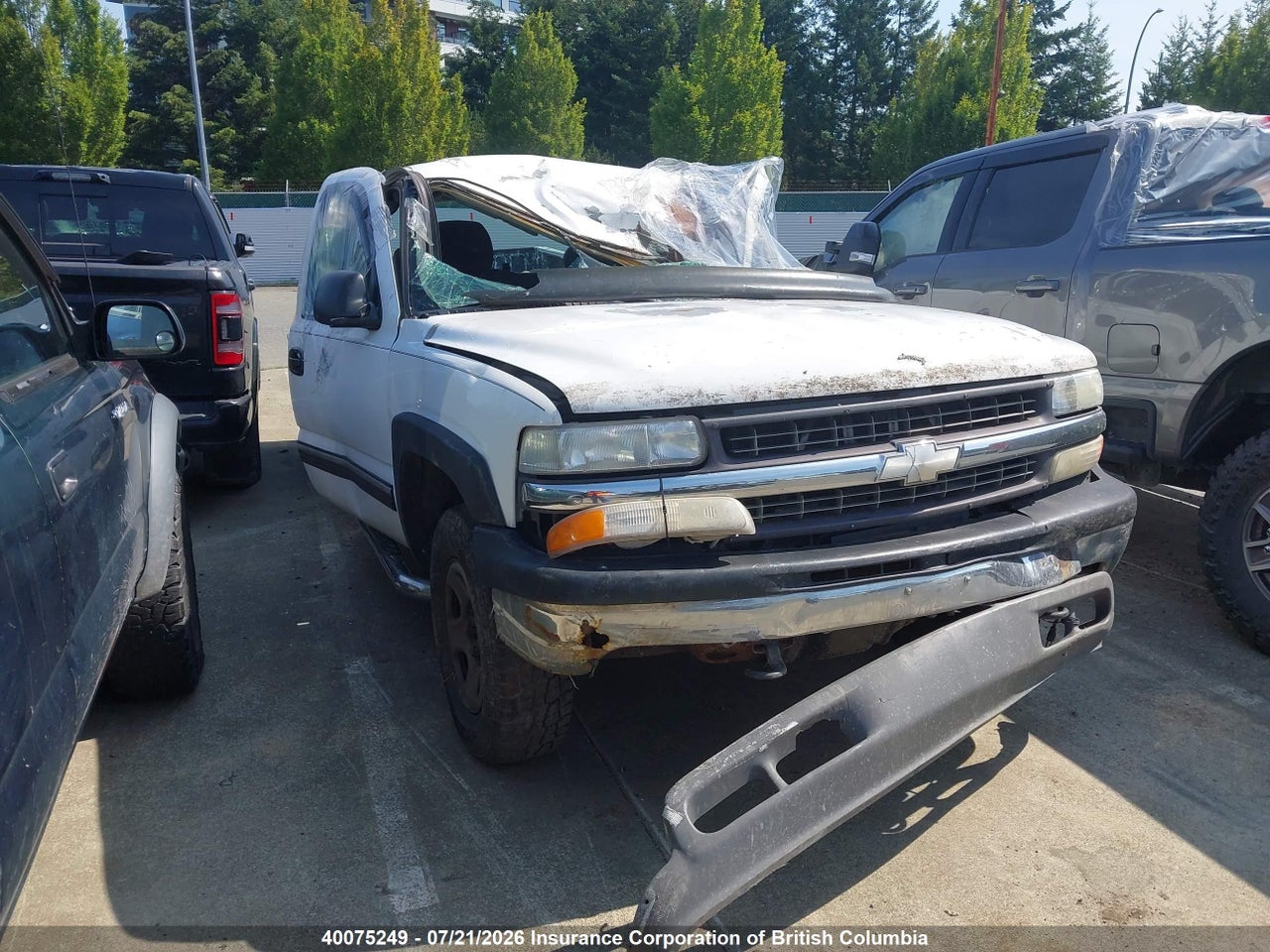 2001 CHEVROLET SILVERADO K1500 thumbnail 2