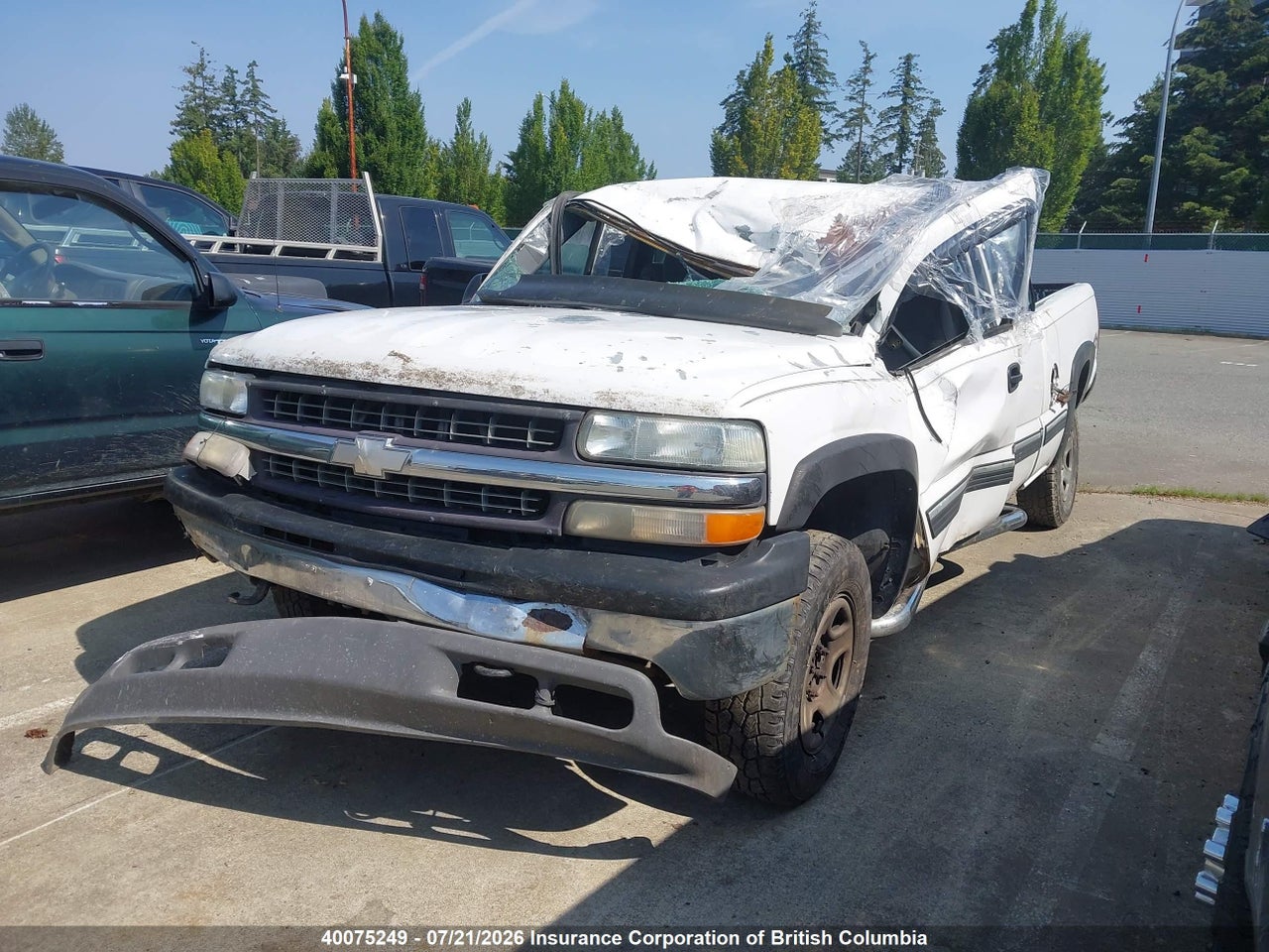 2001 CHEVROLET SILVERADO K1500 thumbnail 3