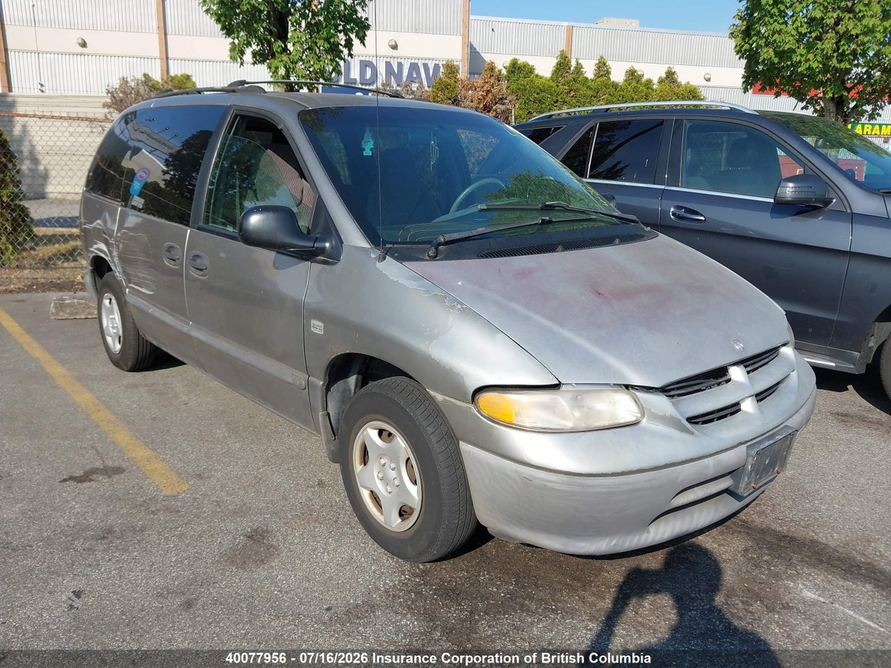 1999 DODGE CARAVAN thumbnail 2