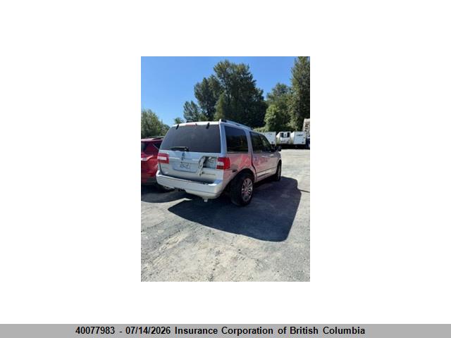 2010 LINCOLN NAVIGATOR thumbnail 5