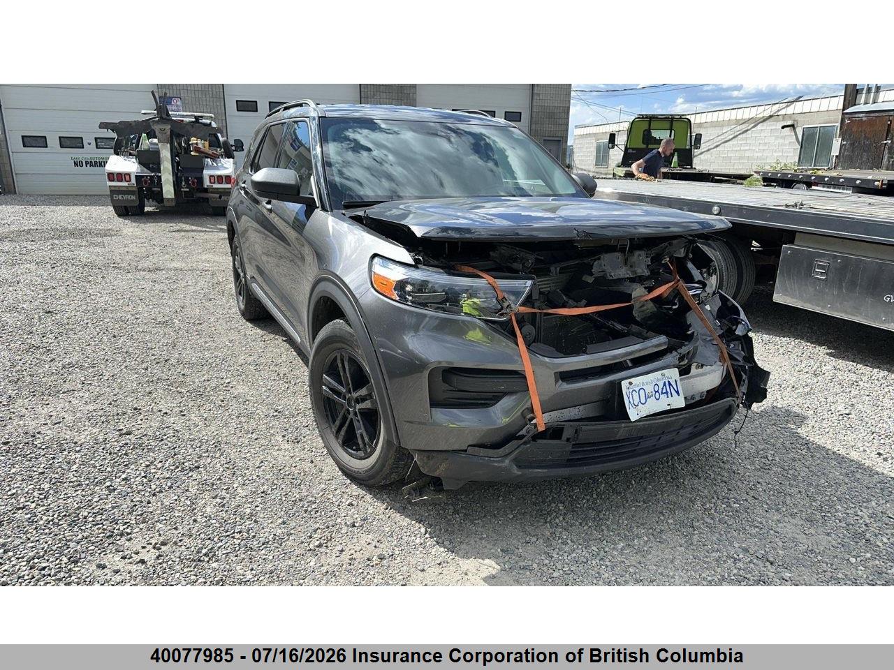 2020 FORD EXPLORER XLT thumbnail 2