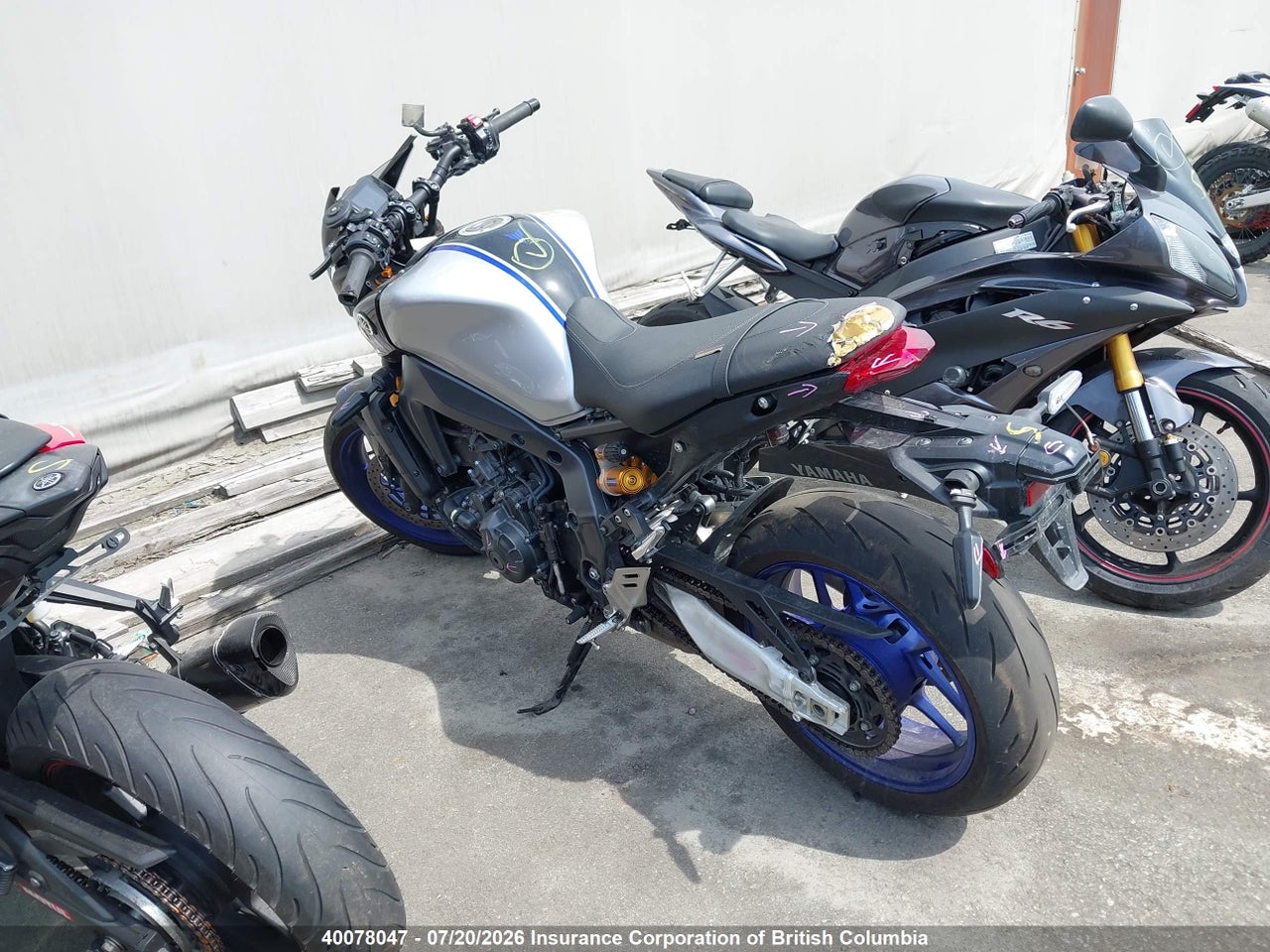 2022 YAMAHA MT09 D thumbnail 4