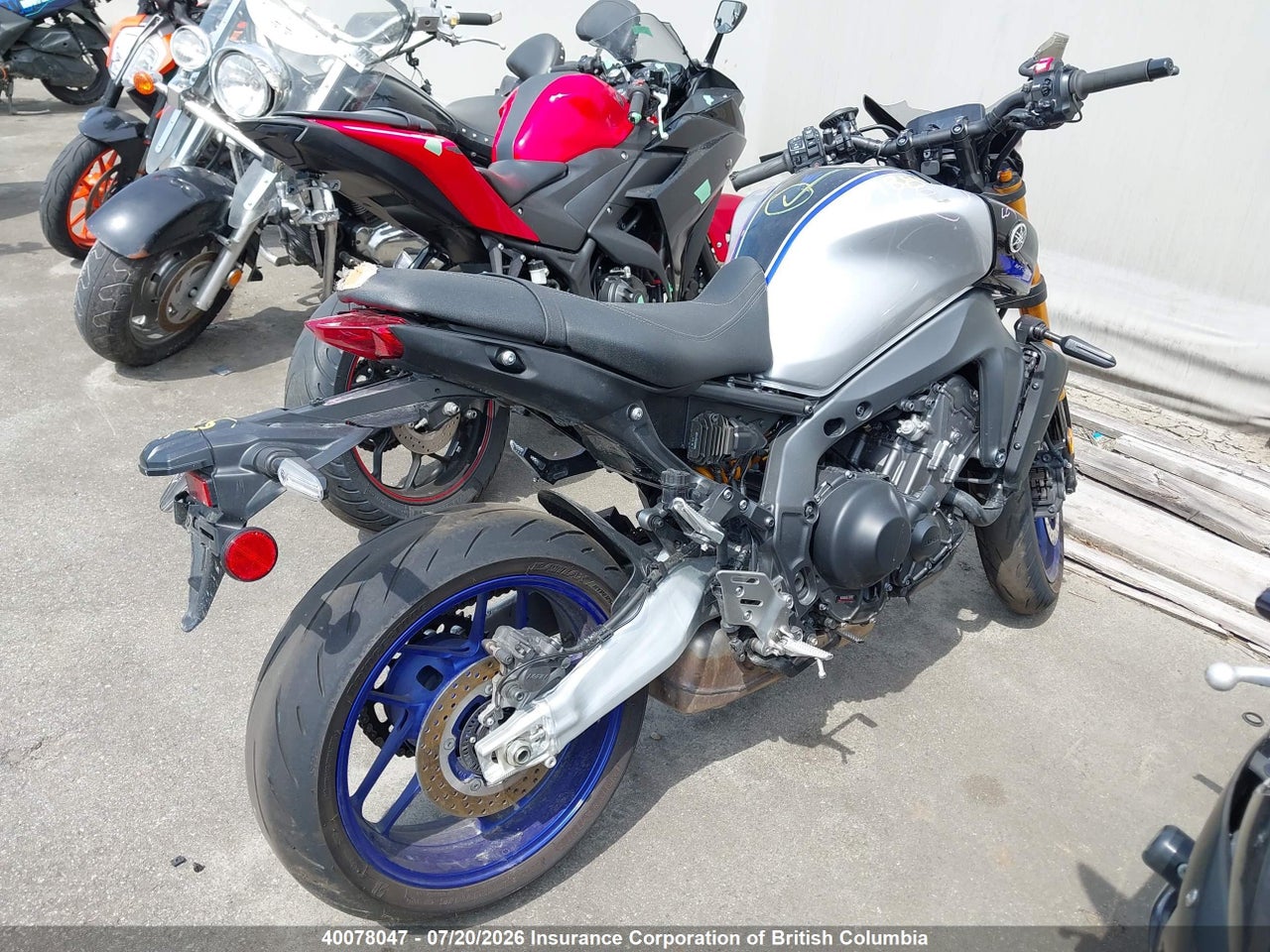 2022 YAMAHA MT09 D thumbnail 5