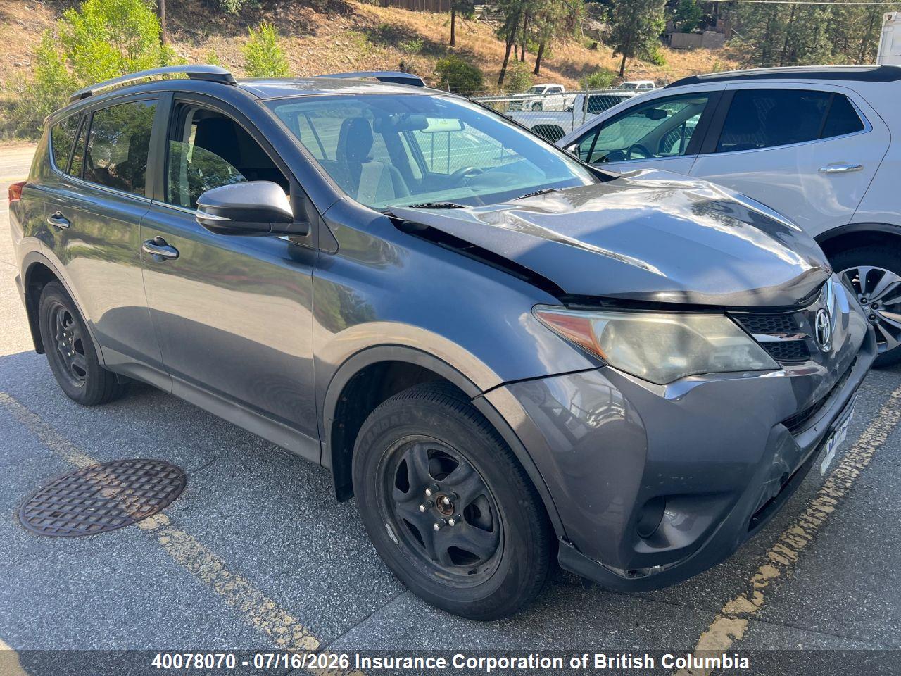 2015 TOYOTA RAV4 thumbnail 2