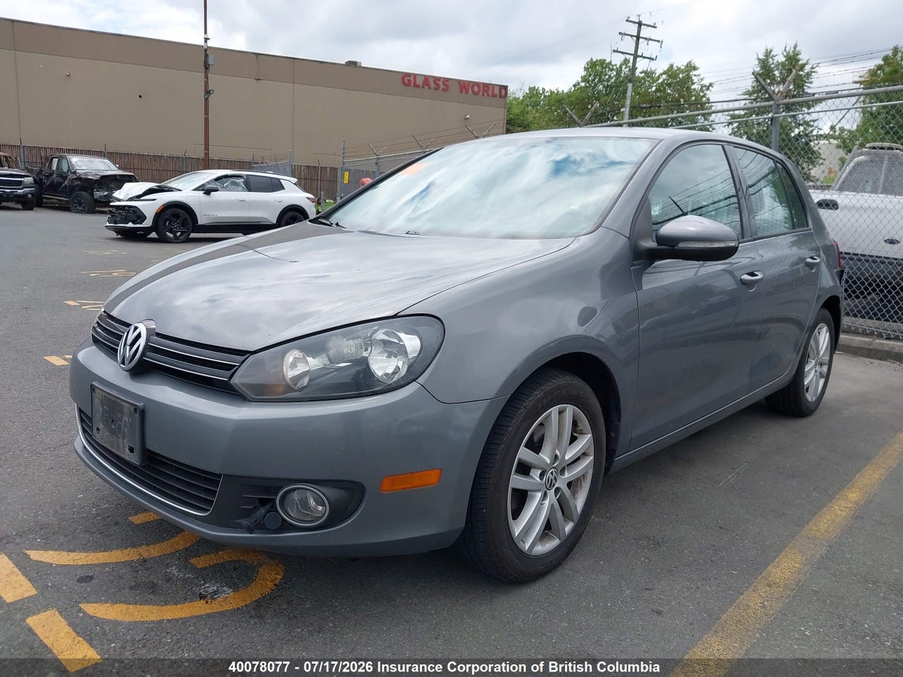 2013 VOLKSWAGEN GOLF thumbnail 3
